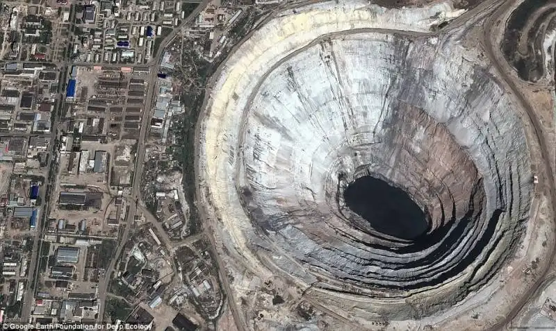 la piu?? grande miniera di diamanti del mondo, mir mine, russia