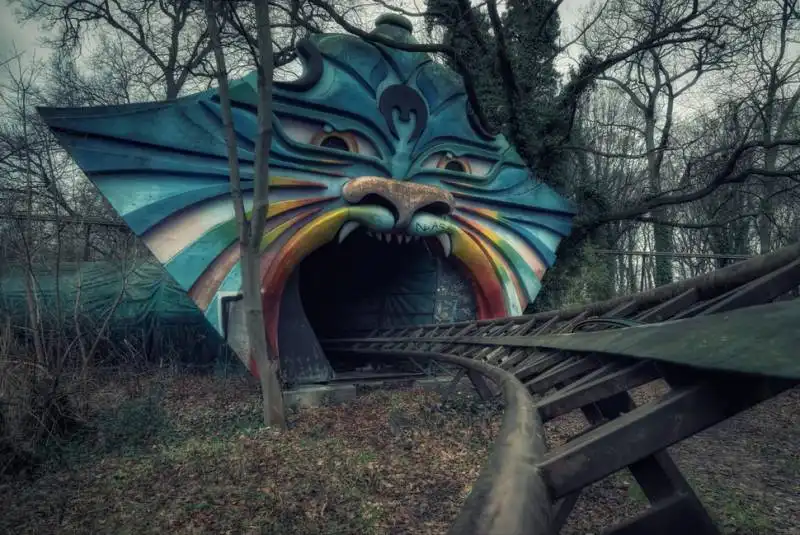 17. spreepark, berlino, germania