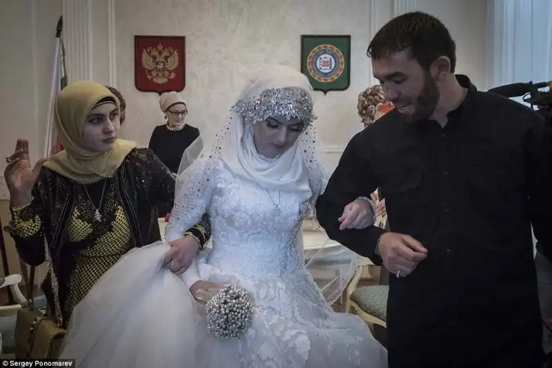 cecenia   il matrimonio di kheda goilabiyeva con nazhud guchigov 3