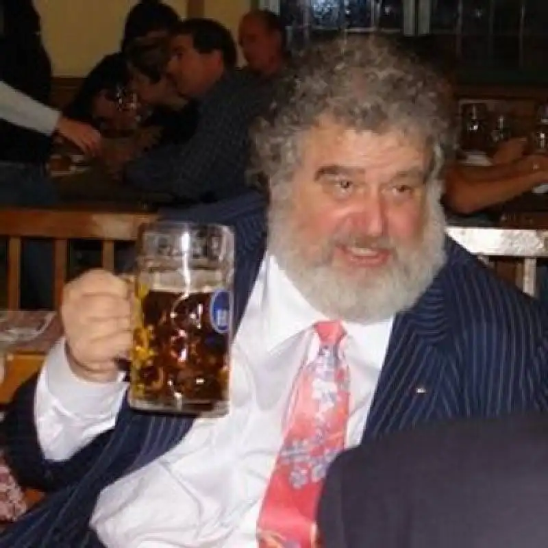  chuck blazer 2