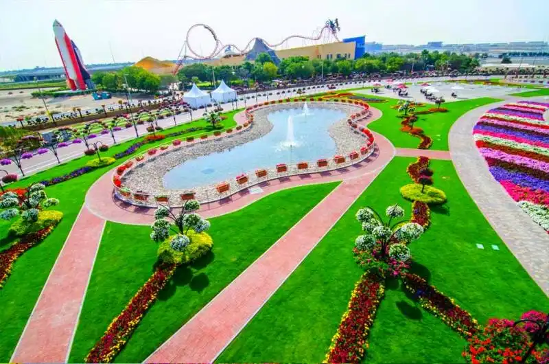 dubai miracle garden