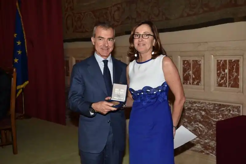 giampaolo letta premiato da barbara palombelli