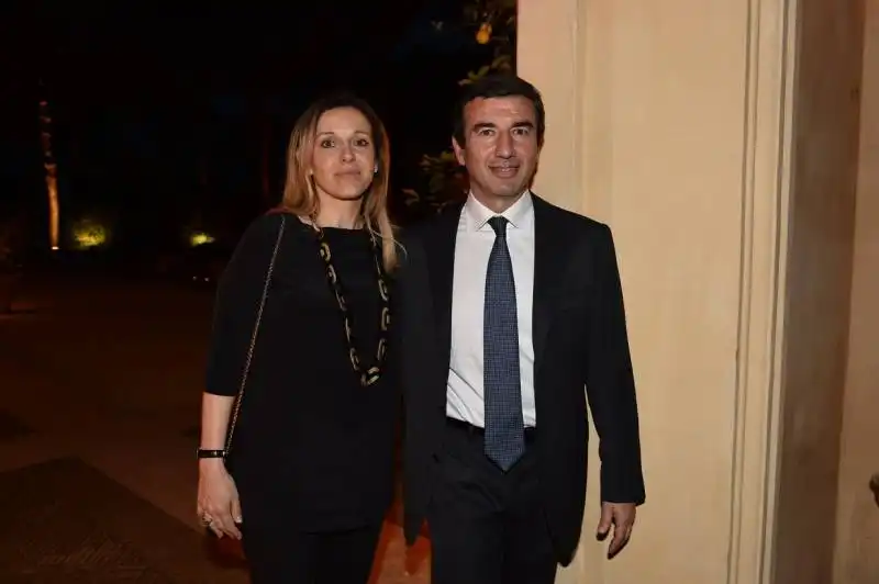 ignazio abrignani e la moglie monica