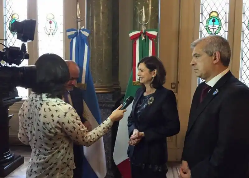 laura boldrini in argentina