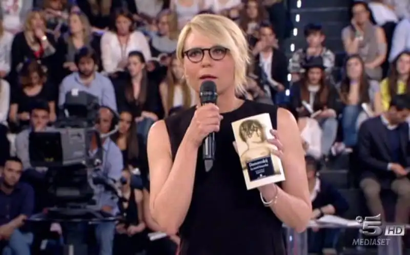 maria de filippi con le notti bianche di dostoevskij