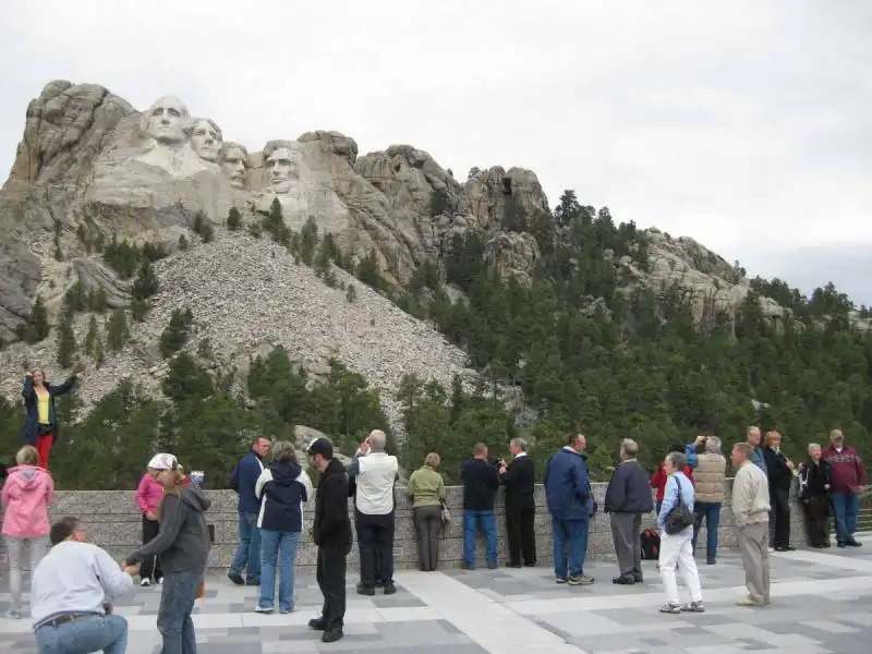 mount rushmore visitors center