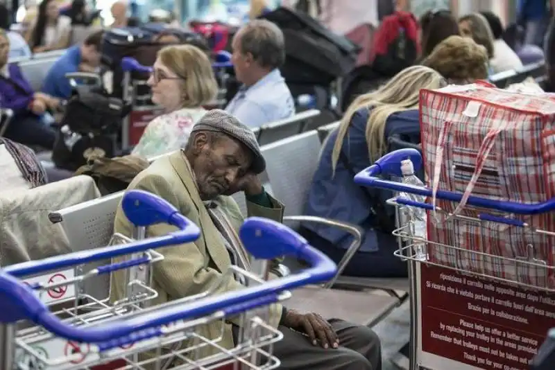 PASSEGGERI FIUMICINO