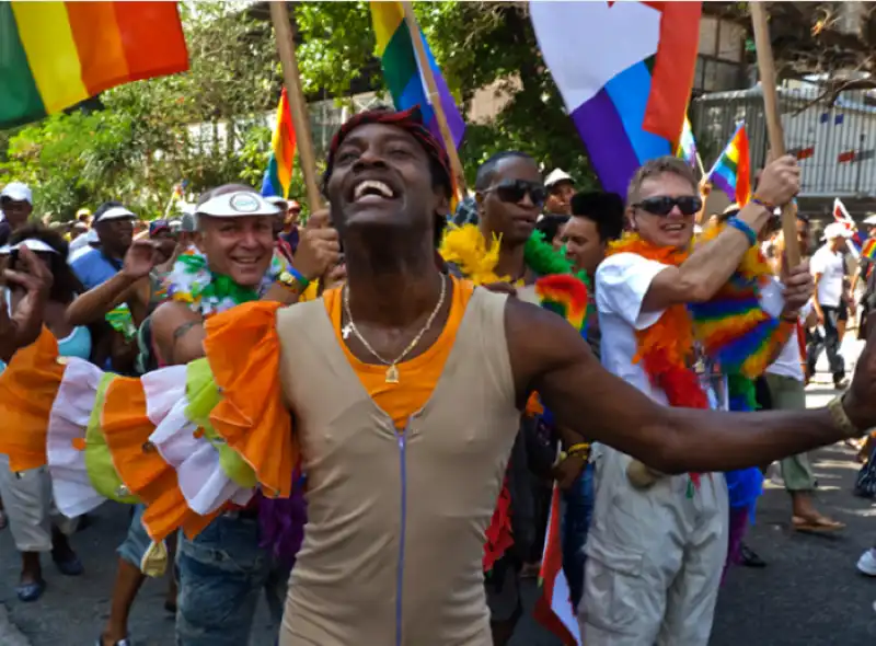 pronti per il gay pride cubano