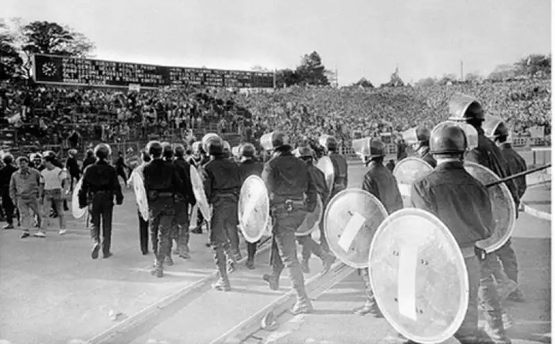 scontri allo stadio heysel 