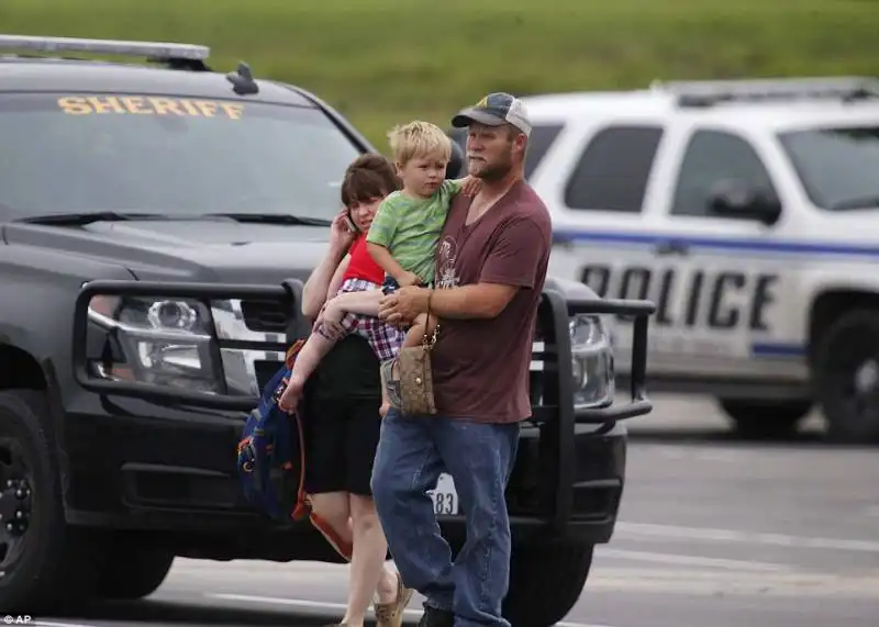 scontro tra bikers in texas  4