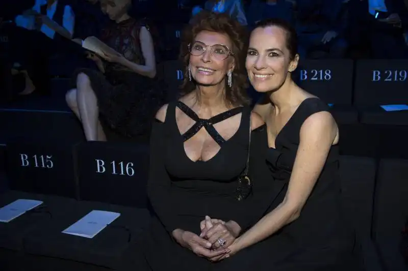 sophia loren e roberta armani