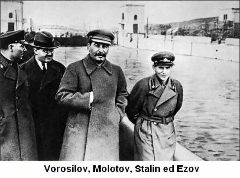 stalin ed ezov