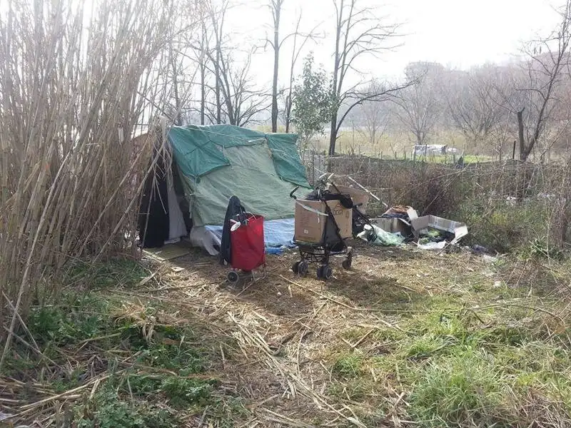 val d ala parco delle valli campo nomadi roma