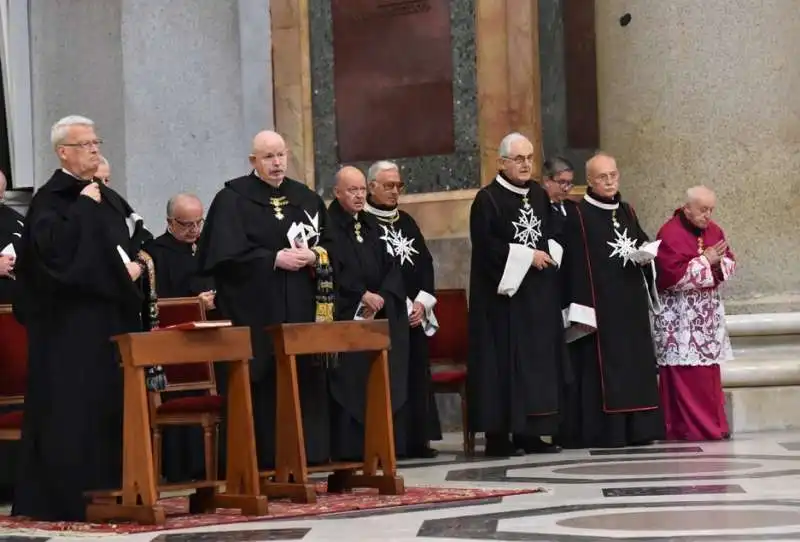 alti dignitari dell ordine dei cavalieri di malta (3)