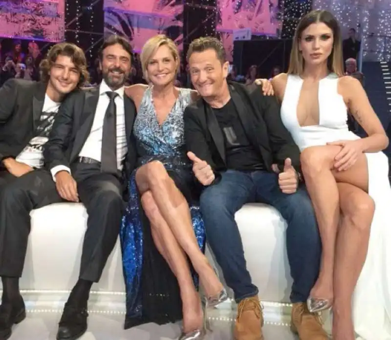 andrea preti stefano orfei simona ventura enzo salvi claudia galanti