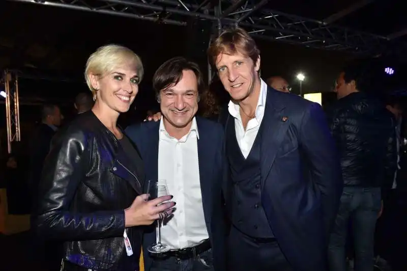 anna billo  fabio caressa  massimo ambrosini alla festa sky