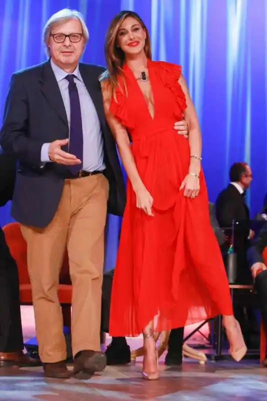 belen rodriguez e vittorio sgarbi costanzo show  33