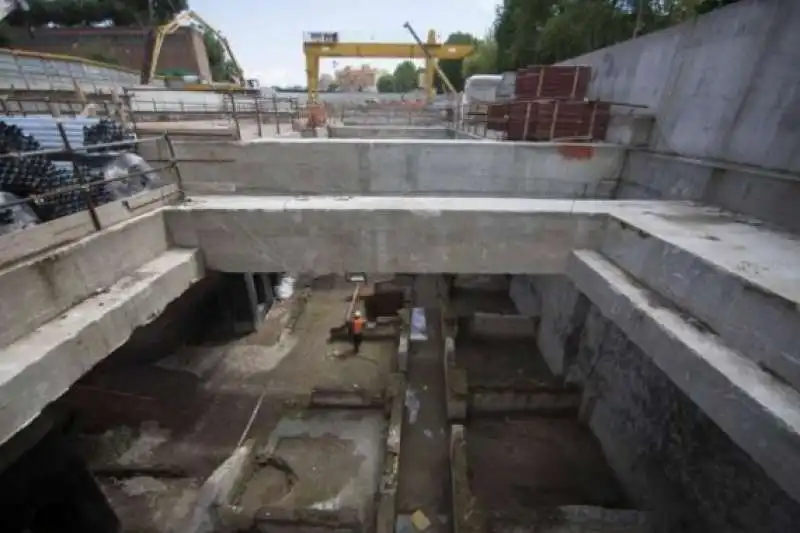 cantiere della linea c della metropolitana a porta metronia 4