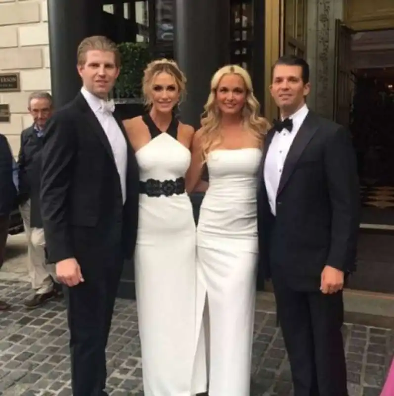 eric e donald trump jr con le mogli lara e vanessa