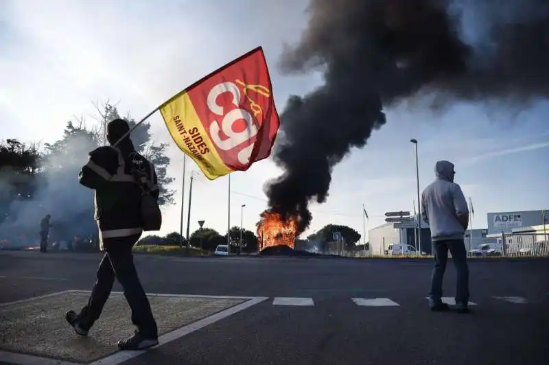 FRANCIA PROTESTE 5