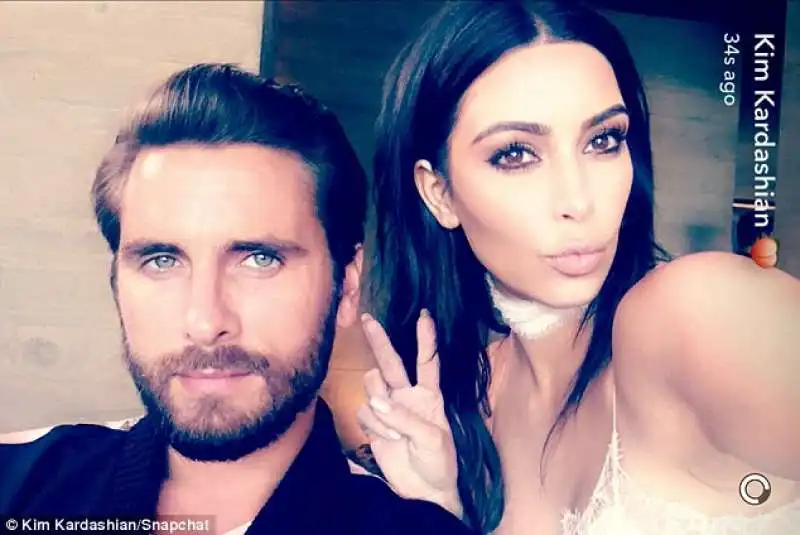 kim kardashian al compleanno di scott disick  3