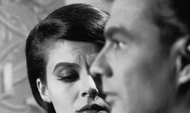 L'anno scorso a Marienbad di Alain Resnais con Albertazzi