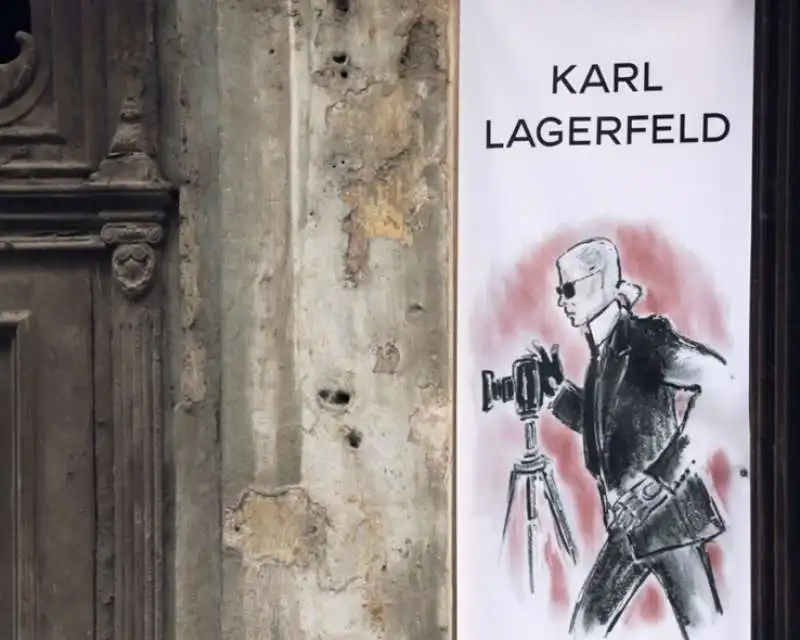 LA MOSTRA FOTOGRAFICA DI KARL LAGERFELD A CUBA