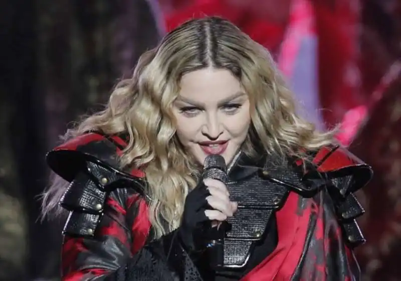 madonna al met gala  13