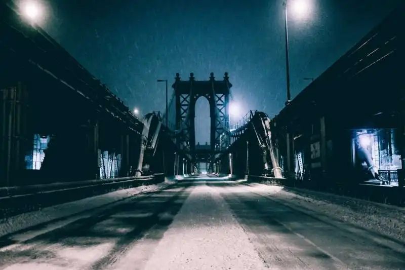 manhattan bridge