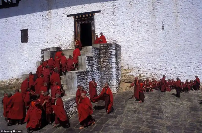 monastero semtokha in bhutan