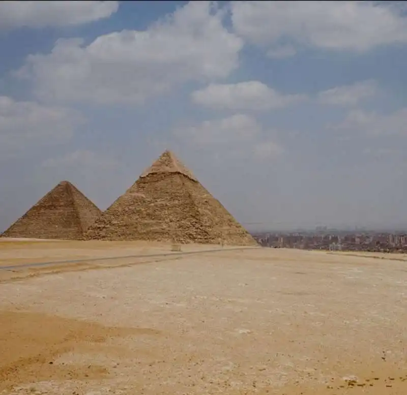  piramidi di giza oggi