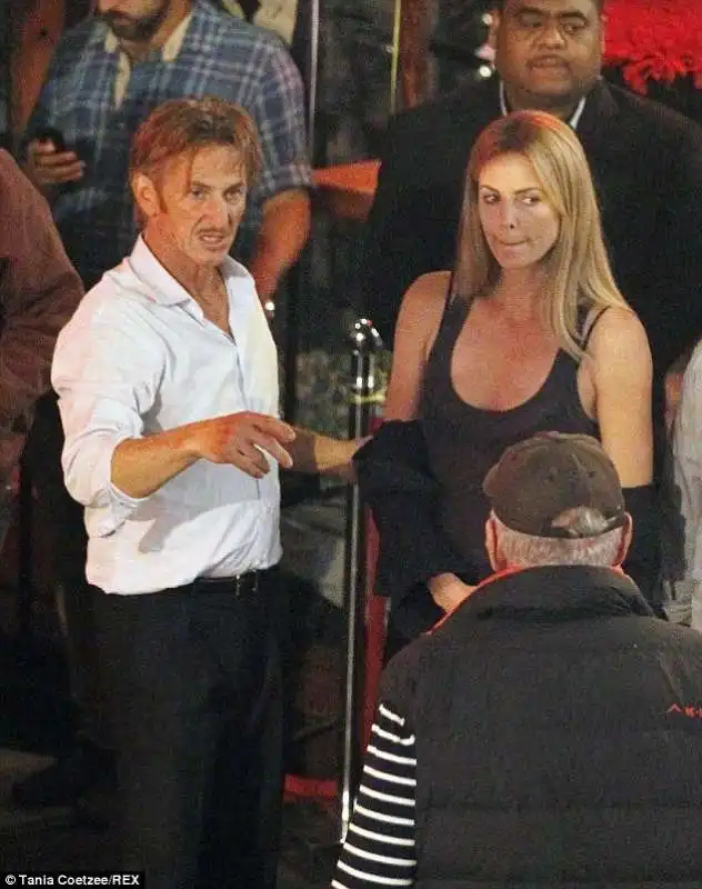 sean penn  charlize theron the last face