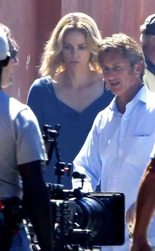 sean penn charlize theron the last face