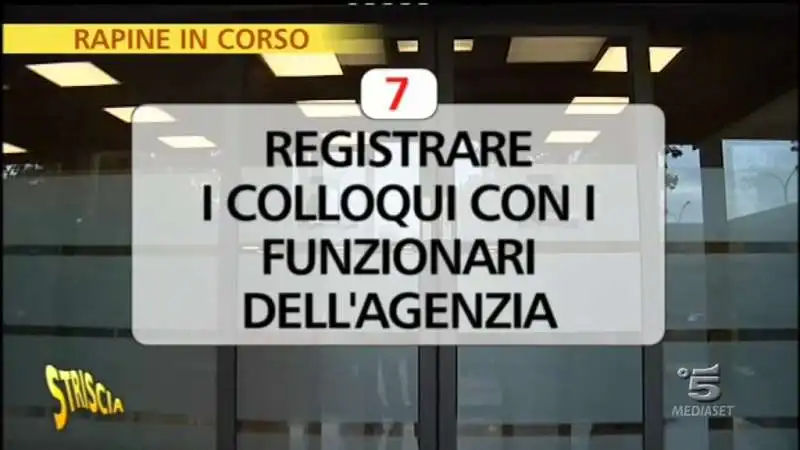 striscia   reazioni cittadini 8