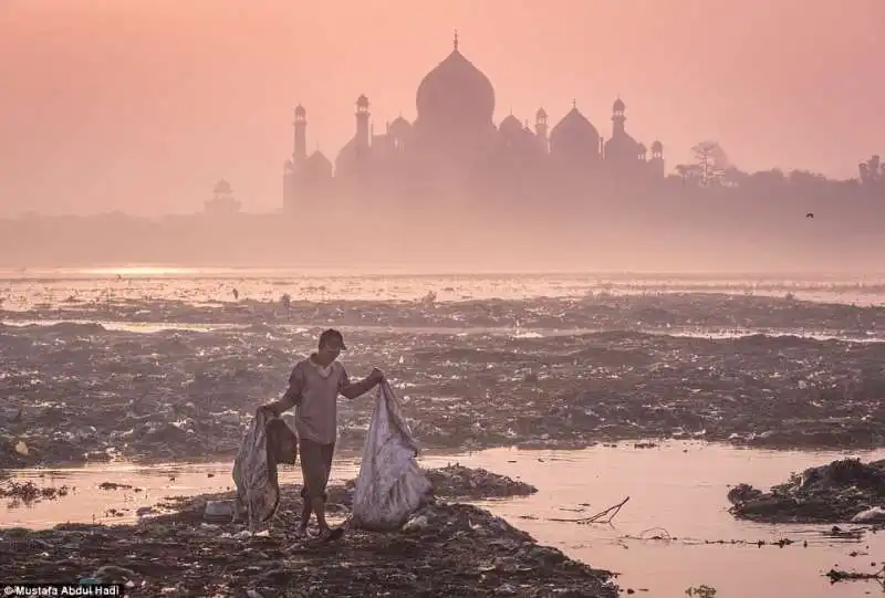 taj mahal in agra india  