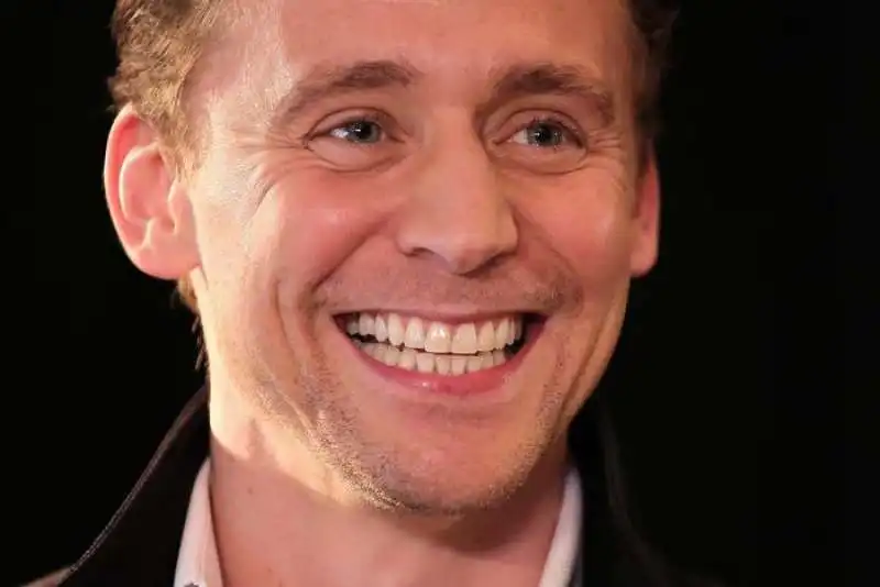 TOM HIDDLESTON