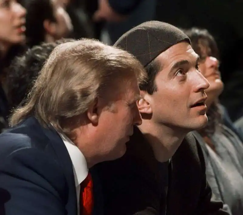 trump con john f kennedy jr nel 1991