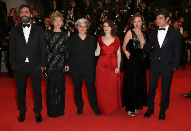 valeria golino e riccardo scamarcio a cannes 