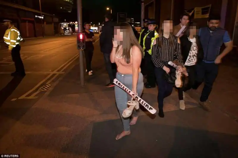 attentato a manchester al concerto di ariana grande  11