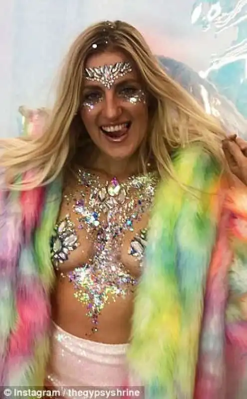 glitterboob coachella