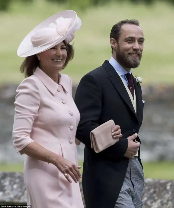 madre e fratello di pippa middleton