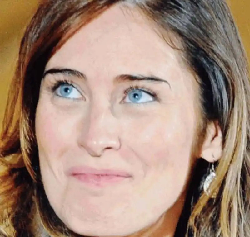 MARIA ELENA BOSCHI