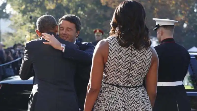 matteo renzi abbraccia barack obama