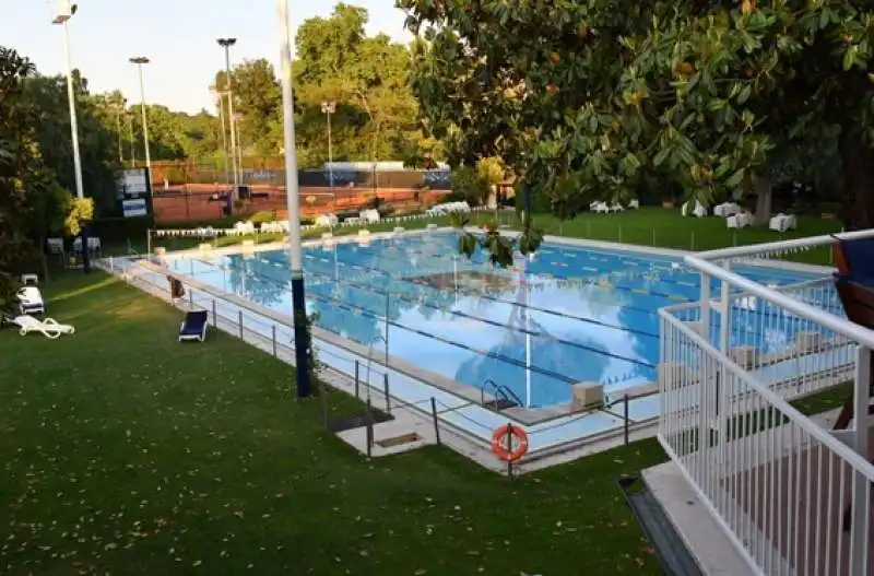 piscina e campi da tennis del circolo canottieri aniene