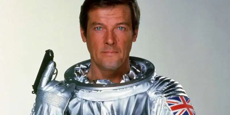 roger moore  3