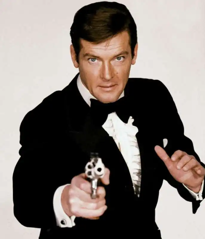 roger moore  6