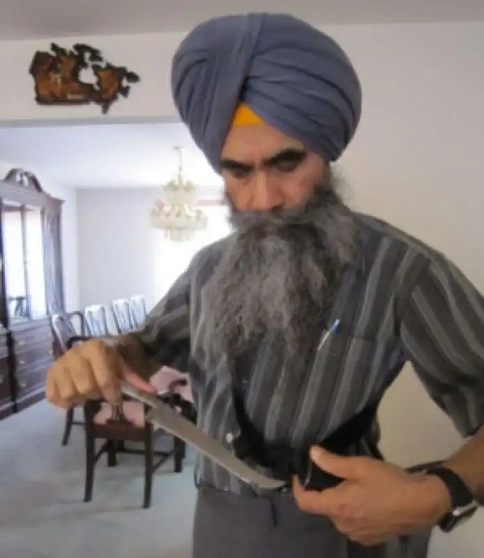 sikh con il coltello