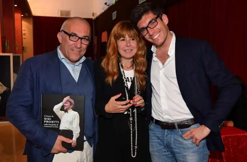 camilla morabito con cristian e niccolo manfredi maretti