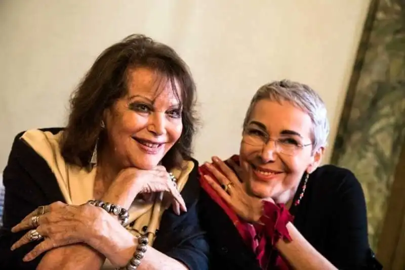 CLAUDIA CARDINALE E OTTAVIA FUSCO     