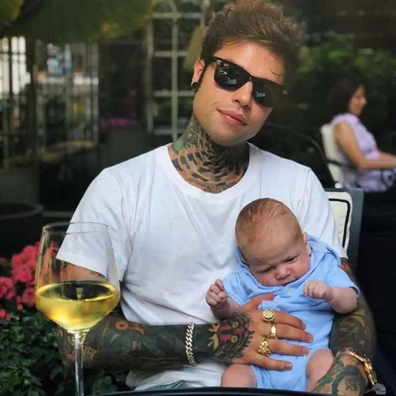 fedez con leone 1